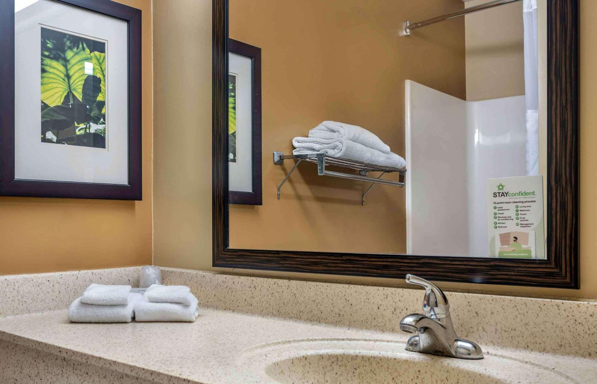 Extended Stay America Suites - Boston - Westborough - Connector Road Buitenkant foto